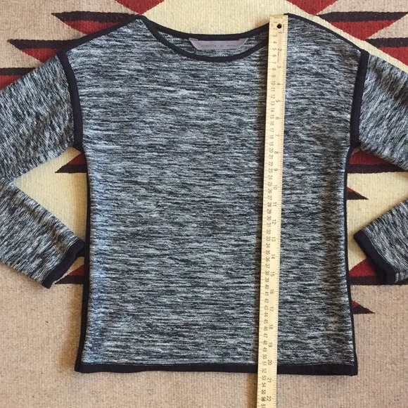Athleta Retreat black and white sweater size xs - Picture 3 of 7